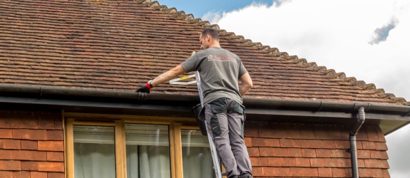 residential gutter cleaning in Southwark